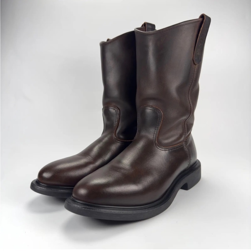 RED WING Men's 1114 Pesos Leather Utility Boots in Dark Brown